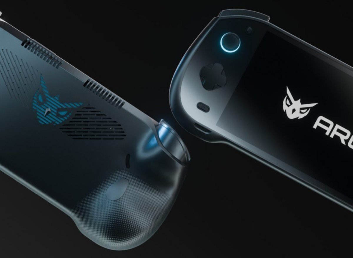 Close-up of an Arc X1 rear grip with owl mark and a front face with analog stick