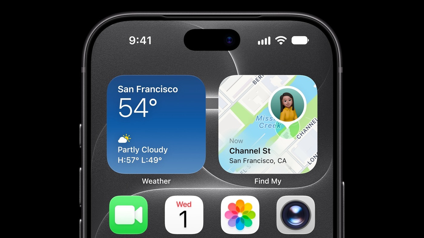 iPhone 18 Pro home screen showing the smaller Dynamic Island at the top of the display