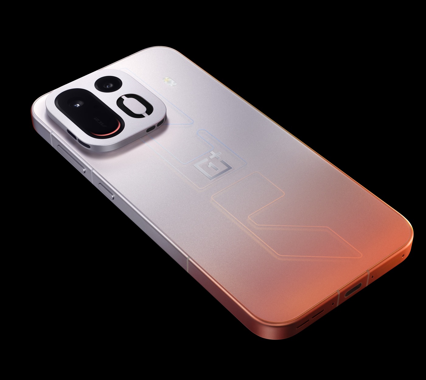 The standard Ace 7 in Cuihuo, a silver-to-orange gradient finish.