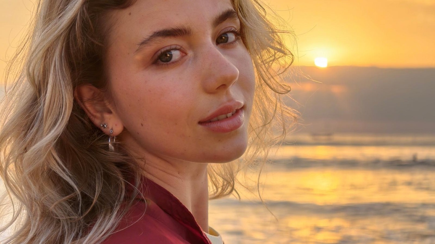 A portrait Oppo says was taken with the Find X10 Pro Max 3x telephoto camera