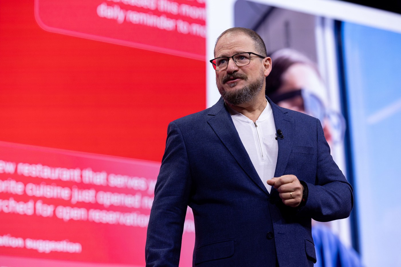 Amon on stage during Snapdragon Summit coverage
