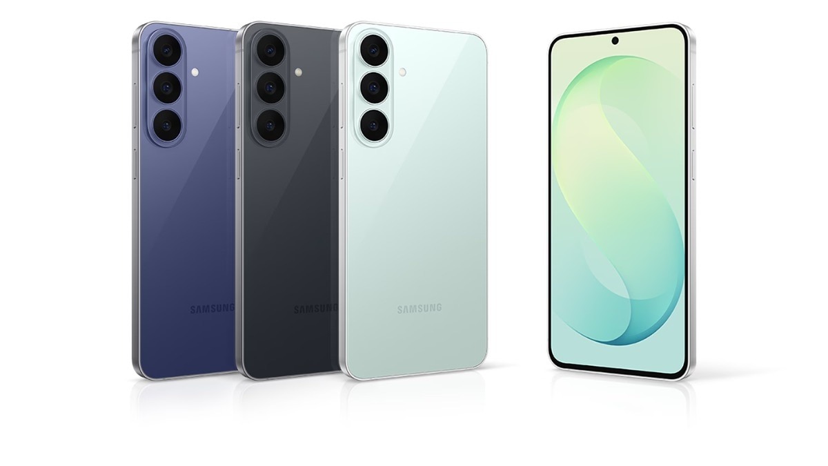 Samsung Galaxy S26 FE in Pistachio, Blueberry and Graphite with front display