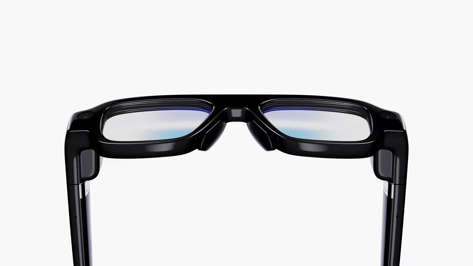 Close view of Snap Specs dual displays and camera modules in the frame