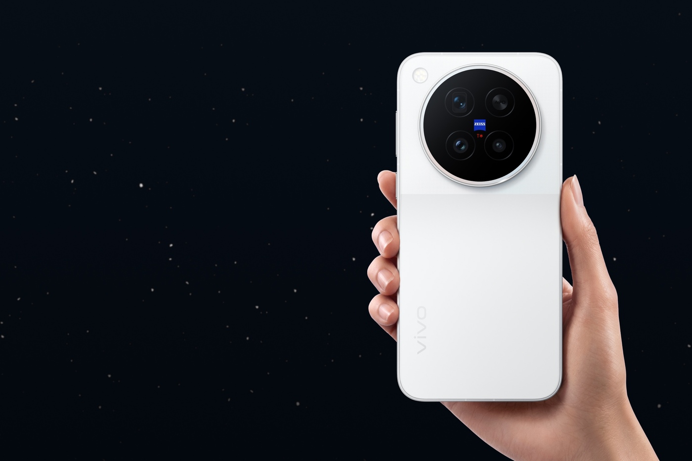The vivo X500 Pro, the smaller of the two X500 models now on sale in Europe.